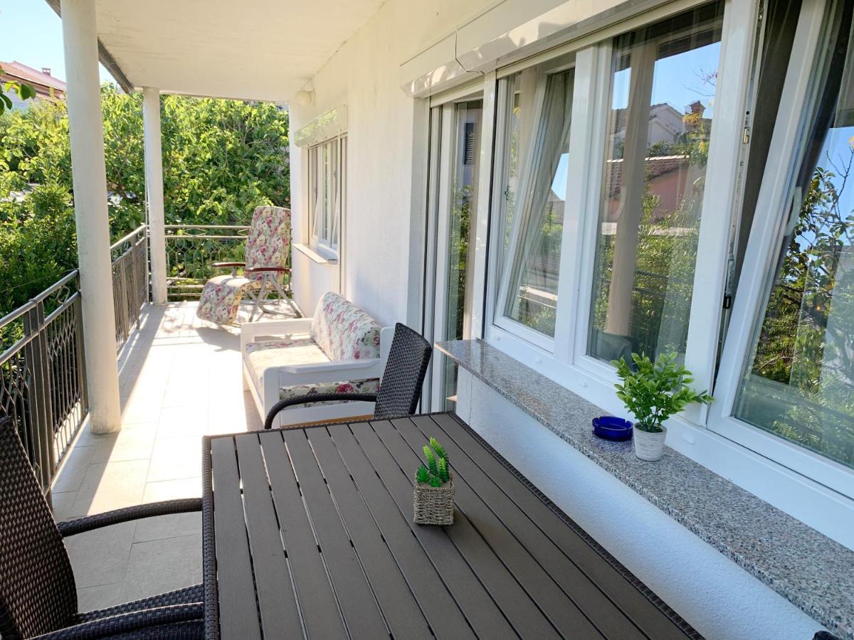 Apartment Gardenview - New! Кърк Екстериор снимка