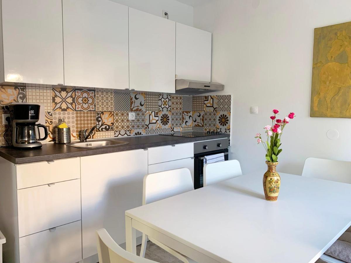 Apartment Gardenview - New! Кърк Екстериор снимка