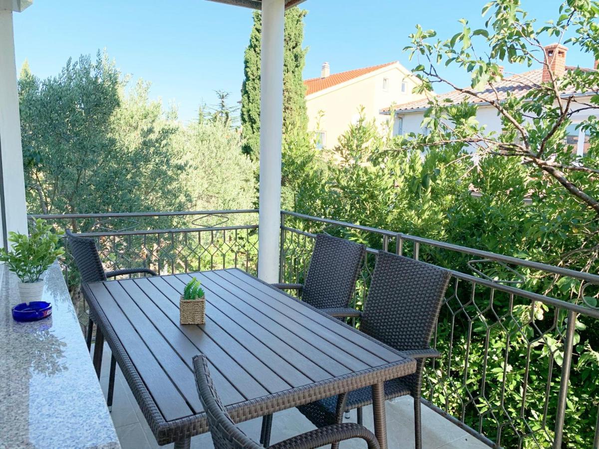 Apartment Gardenview - New! Кърк Екстериор снимка