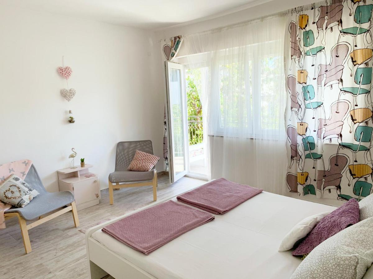 Apartment Gardenview - New! Кърк Екстериор снимка