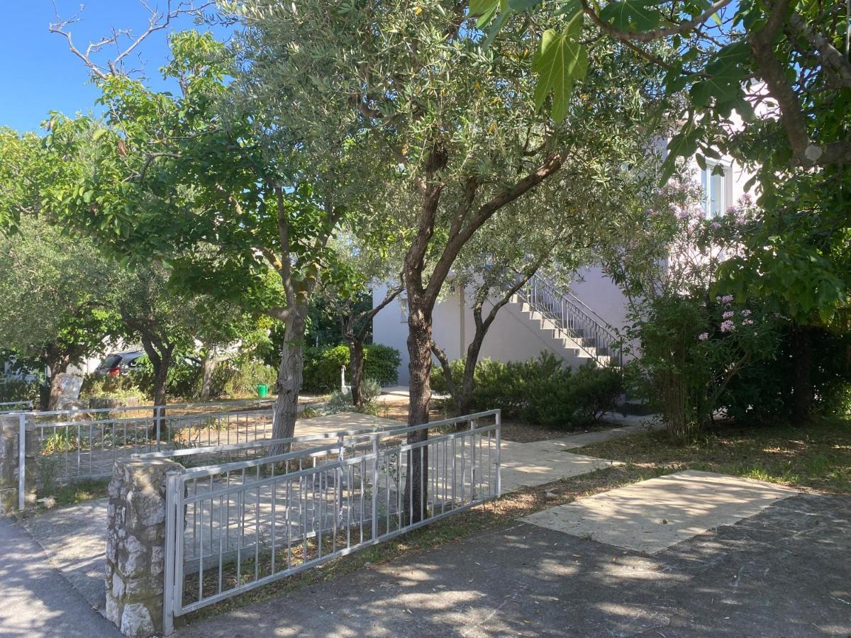 Apartment Gardenview - New! Кърк Екстериор снимка